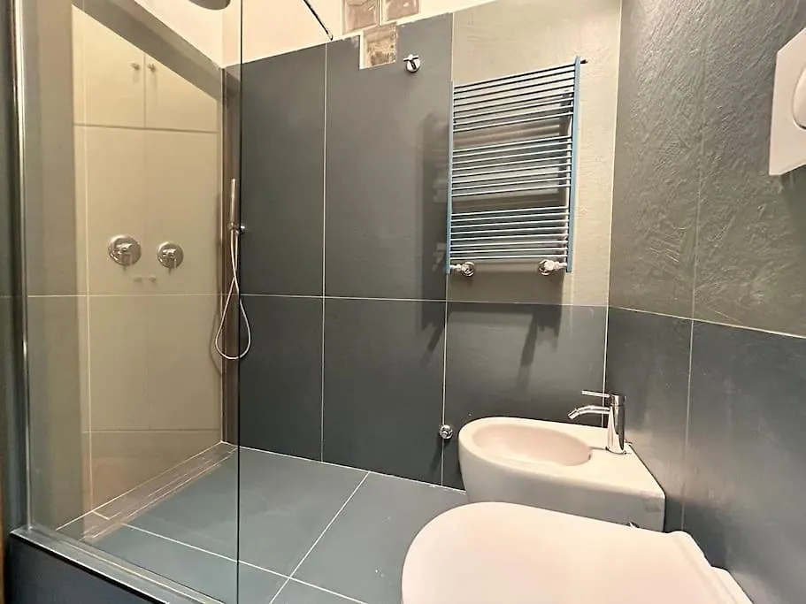 Elegant 3 Bedrooms Apartment Colosseum - San Giovanni Rome