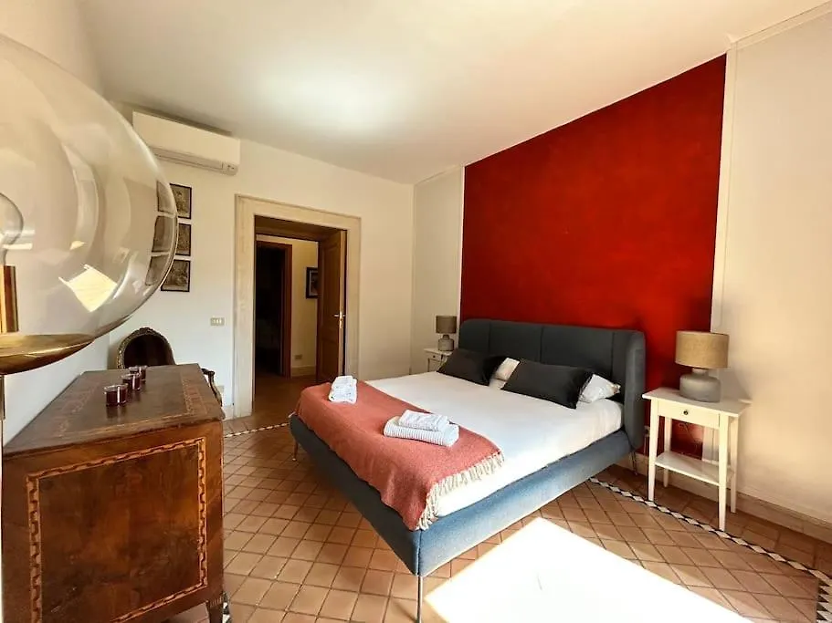 Elegant 3 Bedrooms Apartment Colosseum - San Giovanni Rome Italy