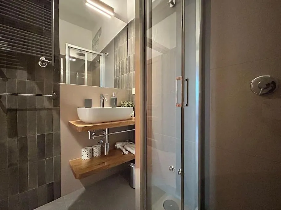 Elegant 3 Bedrooms Apartment Colosseum - San Giovanni Rome