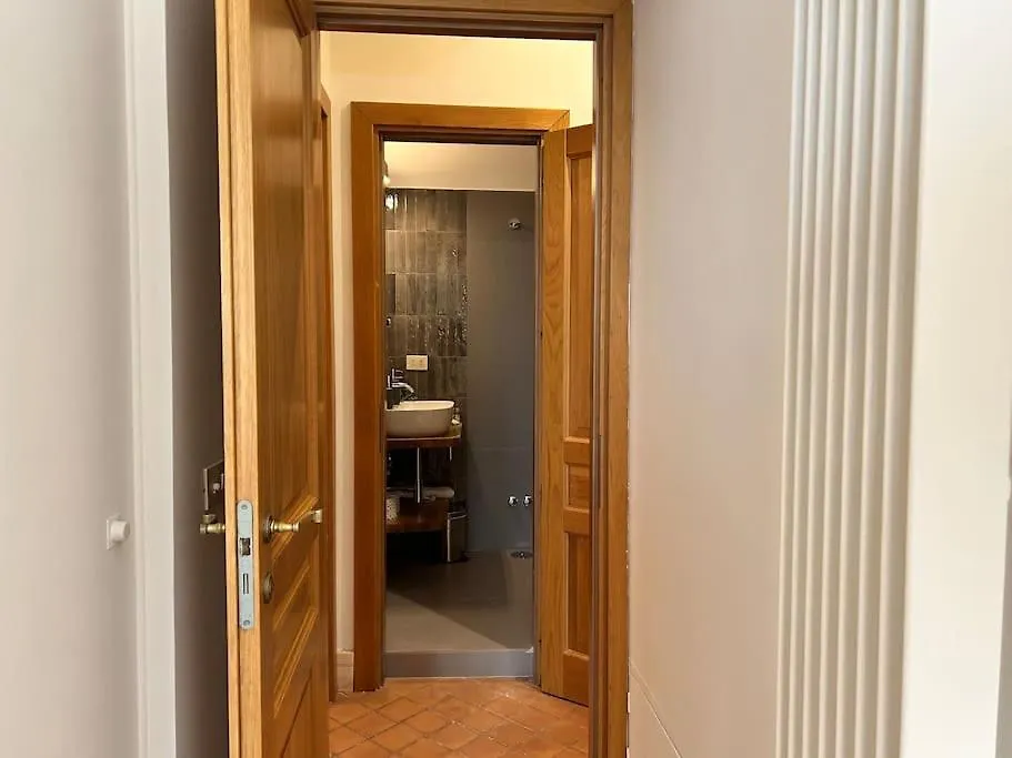 Elegant 3 Bedrooms Apartment Colosseum - San Giovanni Rome