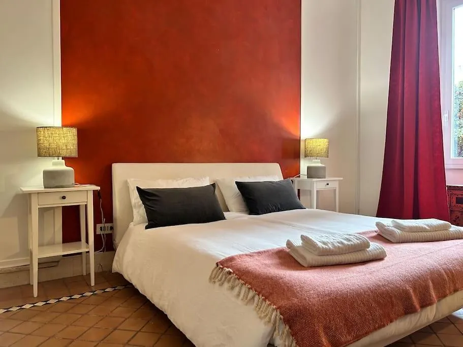 Elegant 3 Bedrooms Apartment Colosseum - San Giovanni Rome