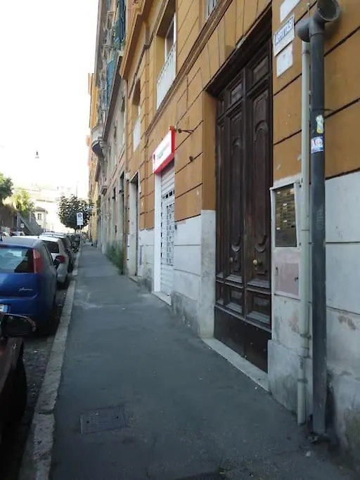 Elegant 3 Bedrooms Apartment Colosseum - San Giovanni Rome 0*,